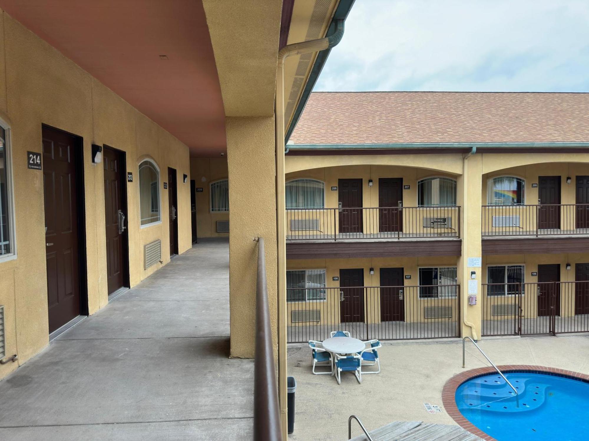 Texas Inn And Suites Rgv Edinburg Luaran gambar